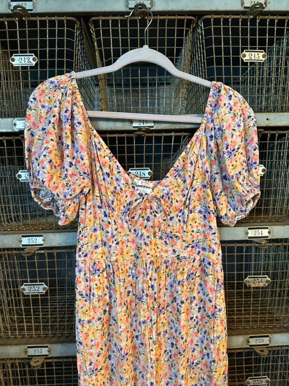 Yumi Kim Multi Floral Helen Jumpsuit Size Small 38434